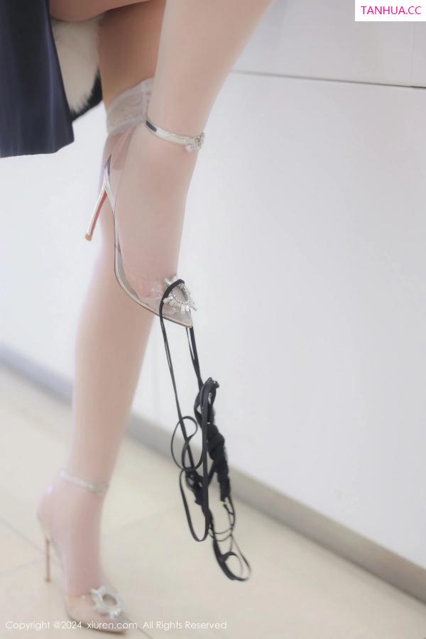 王格 王婉悠 [XiuRen]高清写真图 2024.06.03 No.8642 王婉悠Queen 美乳性感第85张图片